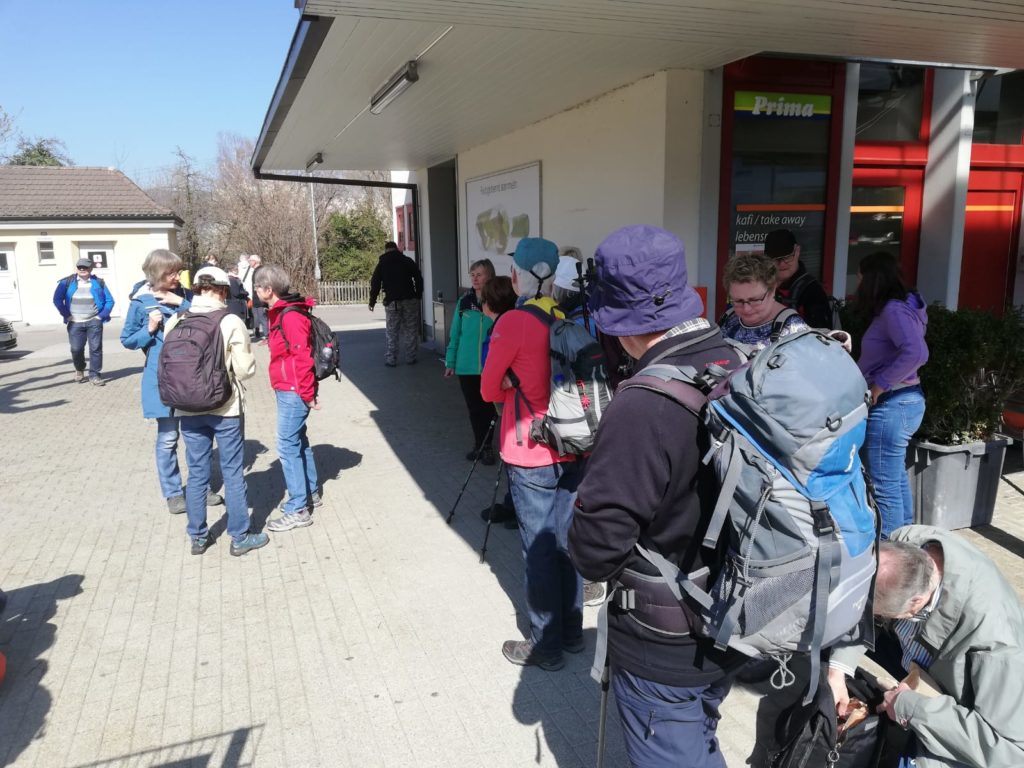 startbereit am Bahnhof Steckborn TG