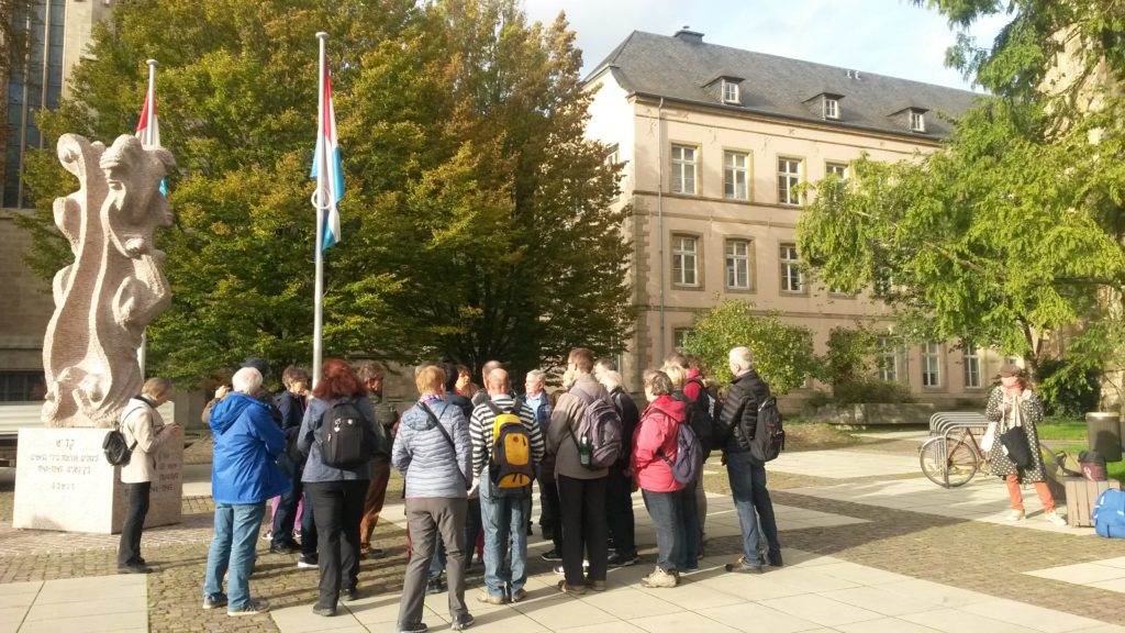 Kaddisch-Denkmal am Boulevard F. D. Roosevelt