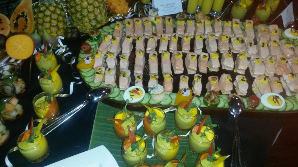 festliches Vorspeisenbuffet im Hotel Metropole in Interlaken