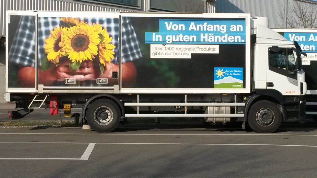 Aus der Region für die Region - bei der MIGROS-Betriebszentrale in Gossau - 28.03.2020