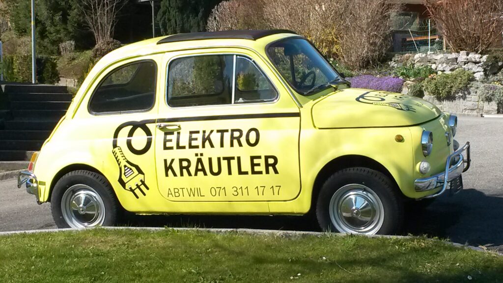 vor dem Haus des Elektro-Kräutlers - 31.03.2020