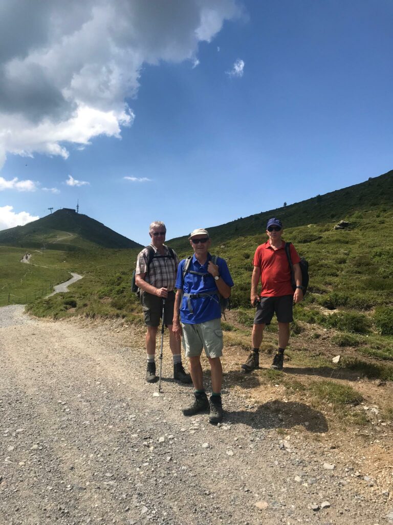 kurze Verschnaufpause auf einem geraden Wegstück