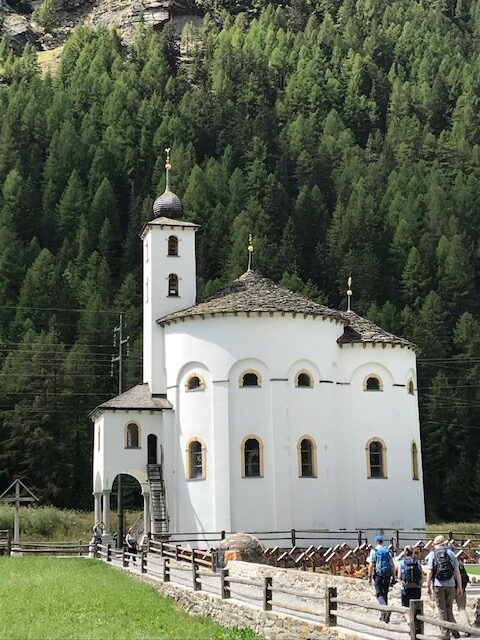 Rundkirche in Saas-Balen