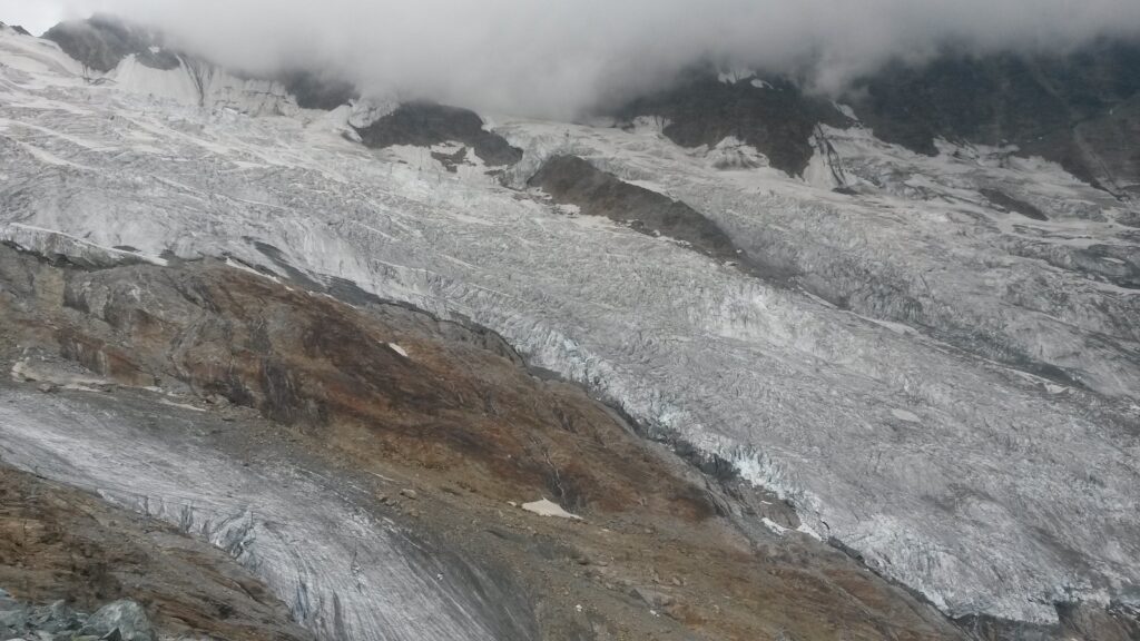 ein letzter Blick in die Eismassen des Feegletschers. Wann sehen wir diese wunderbare Naturschönheit wohl wieder?