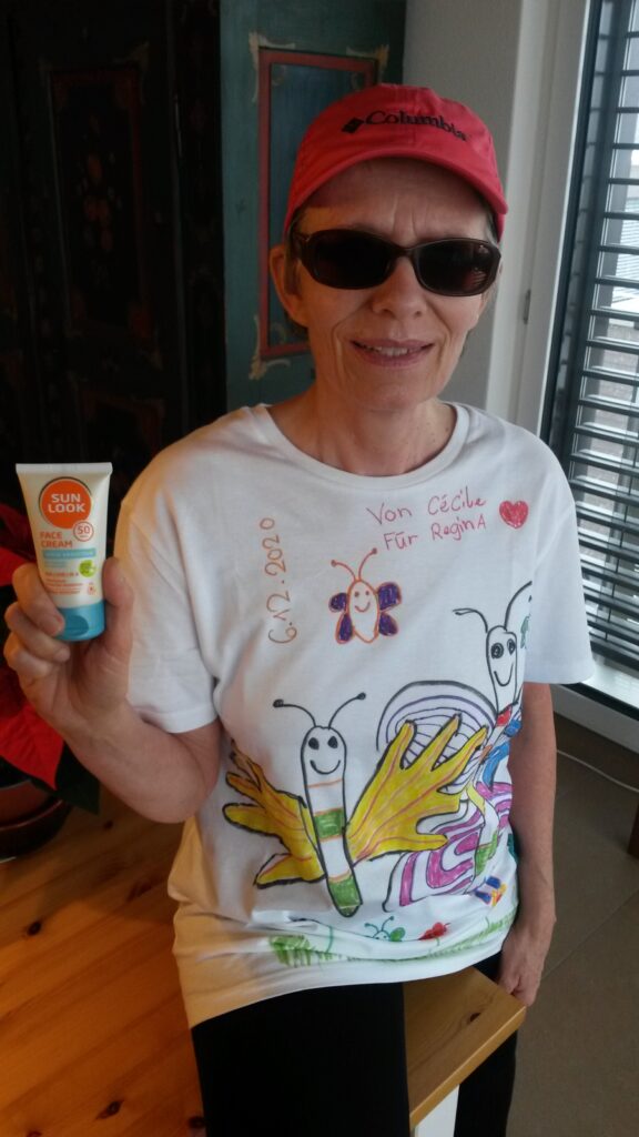 bemaltes T-Shirt für Regina vom Gottämeiteli - 25.12.2020