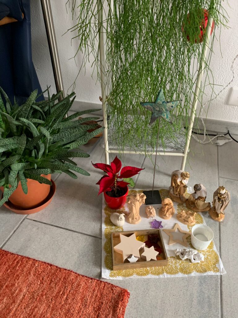hübsche kleine Krippe - 24.12.2020, Judith