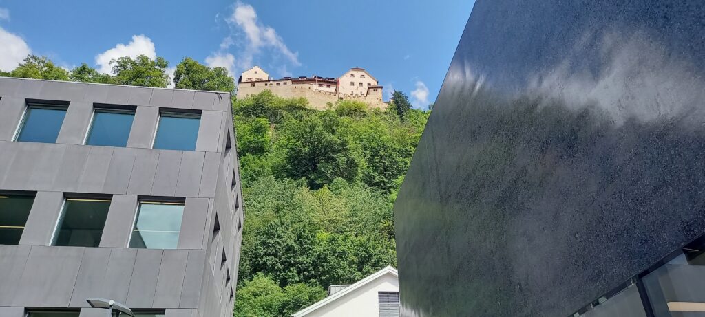 Guckloch zum Fürstenschloss - 09.07.2021