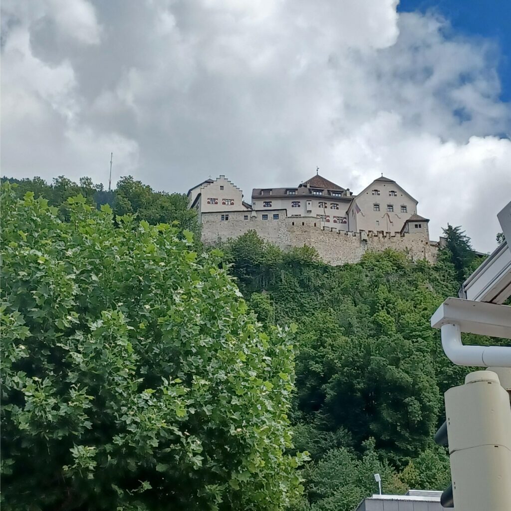 Schloss, Schloss und nochmals Schloss - 09.07.2021