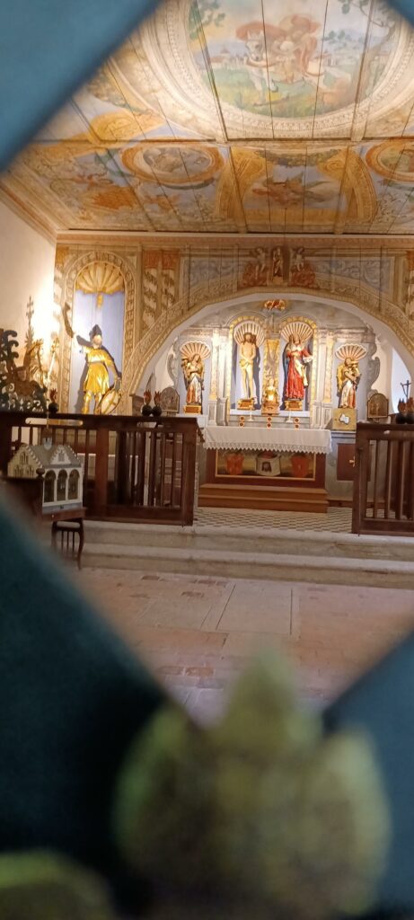 Innenraum der Kapelle St. Verena - 01.08.2021