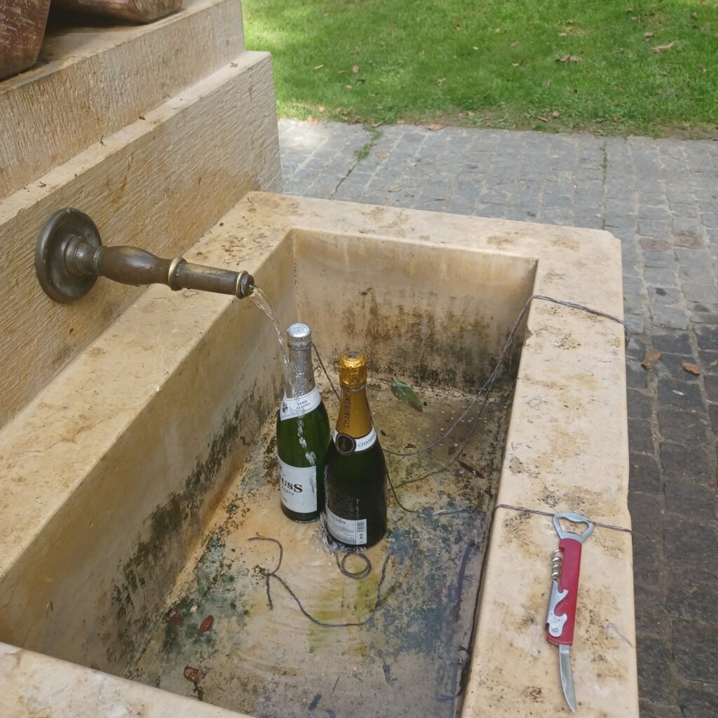 Der Champagner wird kühl gestellt - 25.09.2021