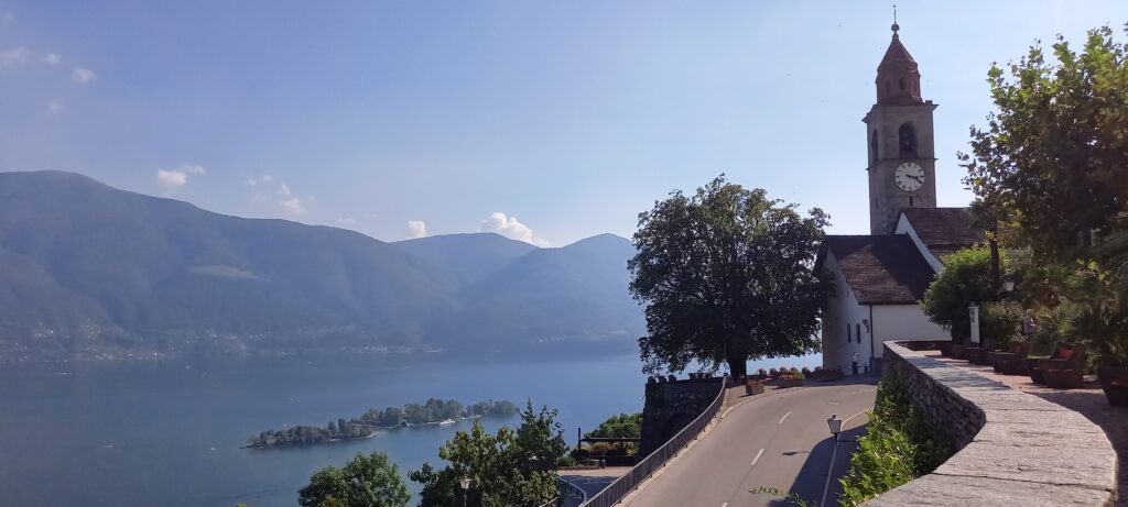 Ronco s. Ascona mit Brissago-Inseln 12.09.2021