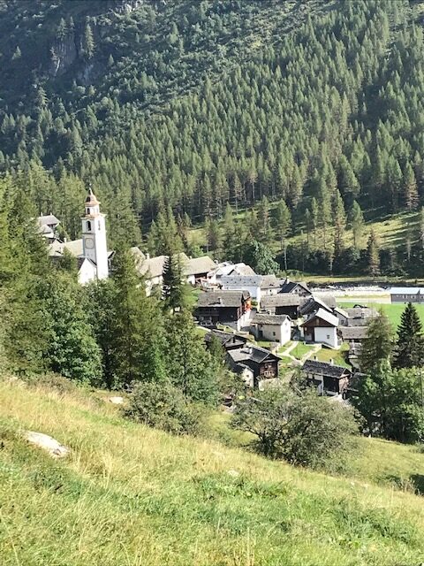 Bosco Gurin in der Ferne -13.09.2021