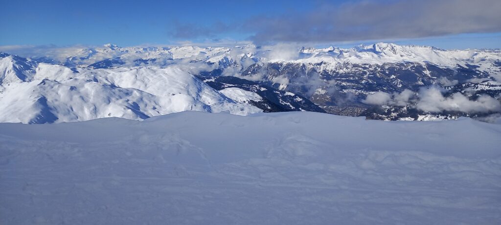 Blick vom Weisshorn-Gipfel - 05.02.2022