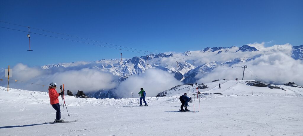 Bergpanorama in den Restwolken - 26.02.2022
