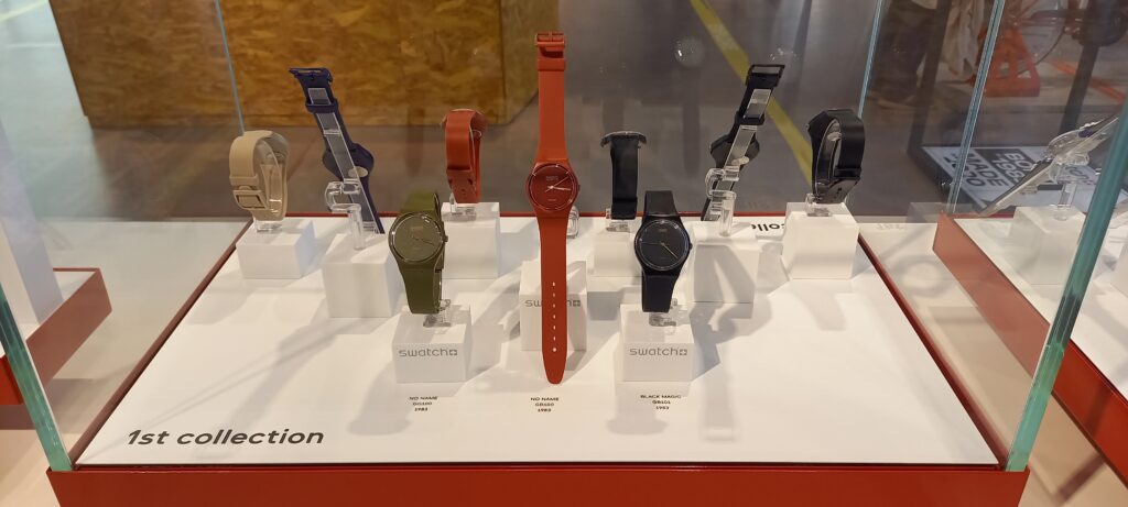 diverse Uhrenmodelle im PLANET SWATCH Museum in Biel - 26.03.2022  