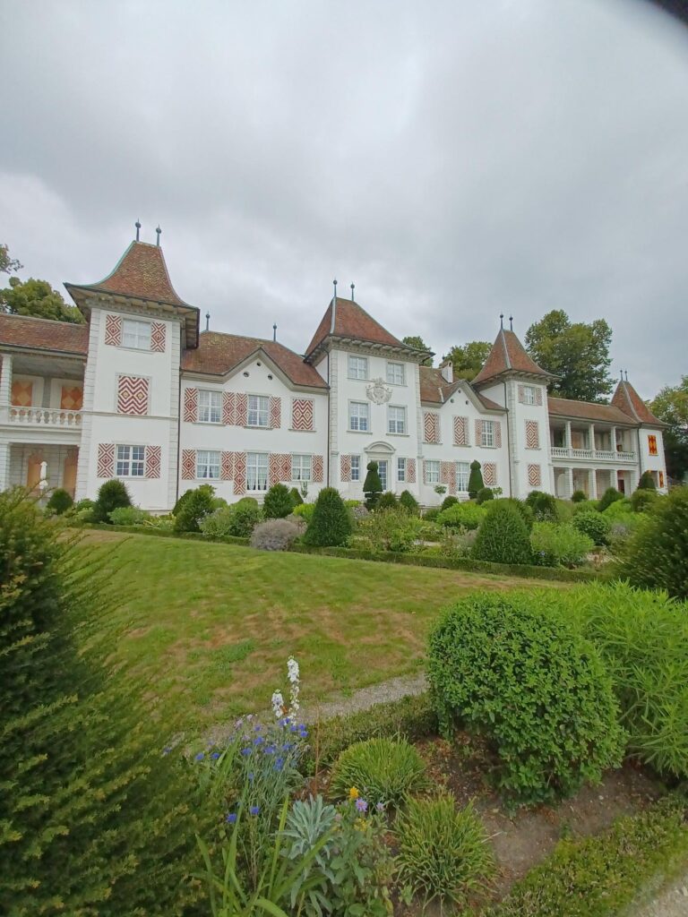 stolzes Schloss Waldegg SO - 07.08.2022