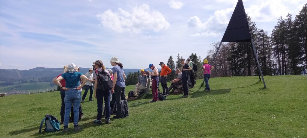 Aussichtspunkt LE POUILLEREL (1277 m) oberhalb La Chaux-de-Fonds - 04.05.2023