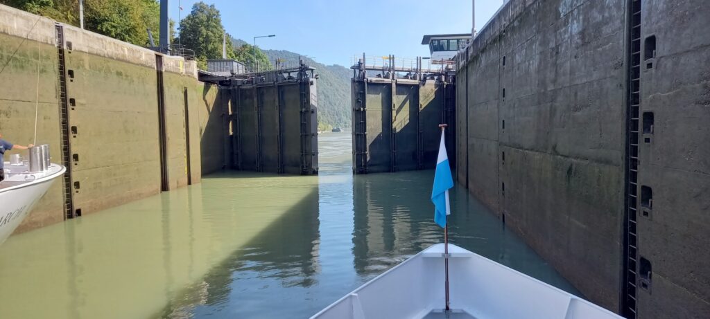 Schleusentor auf der Donau (Nähe Engelhartszell) - 17.09.2023