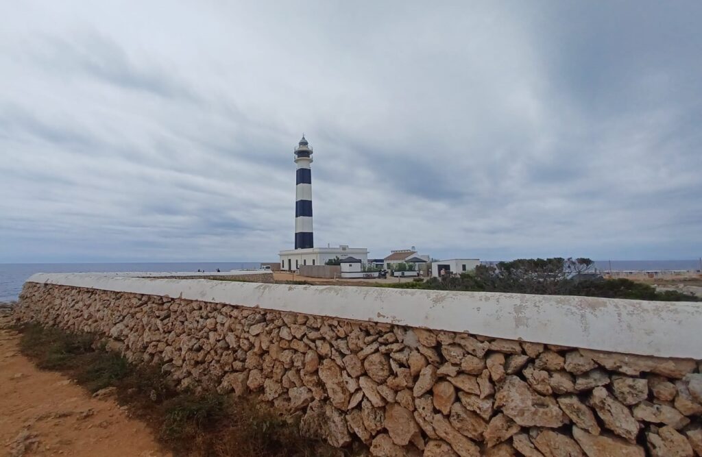 Beim Leuchtturm CAP D'ARTRUTX, dem südwestlichsten Punkt der Insel - 11.06.2024