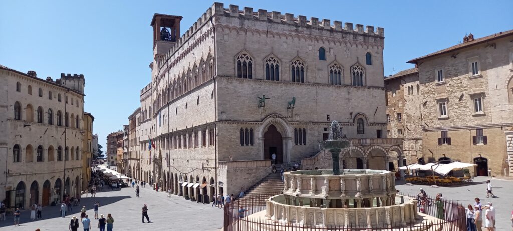 Am Hauptplatz von Perugia - 08.06.2025