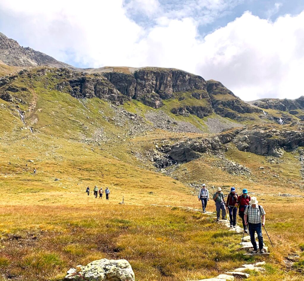 Rassig unterwegs Richtung Bergstation Languard für die Rückfahrt mit dem Sessellift. - 27.08.2025, Monica