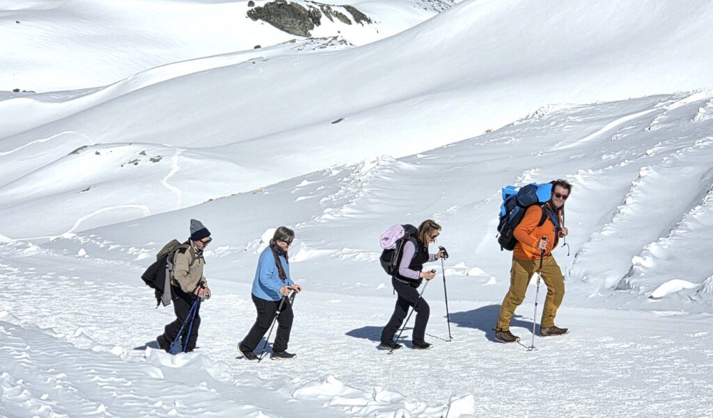 Und weiter geht der Aufstieg in schneereiche Bergeshöhen. - 13.03.2026